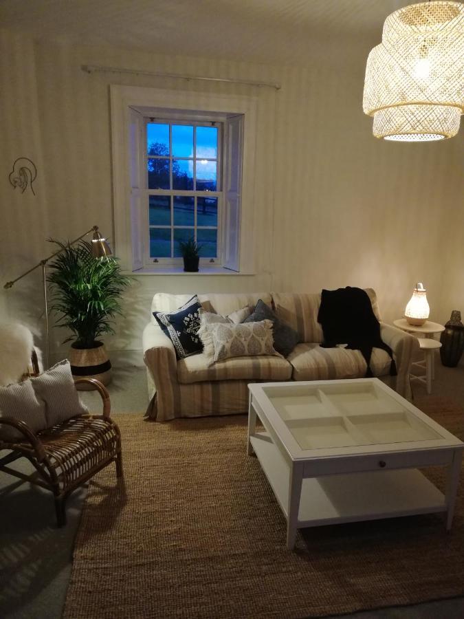 Next Door At Broomfield House Midleton Ngoại thất bức ảnh